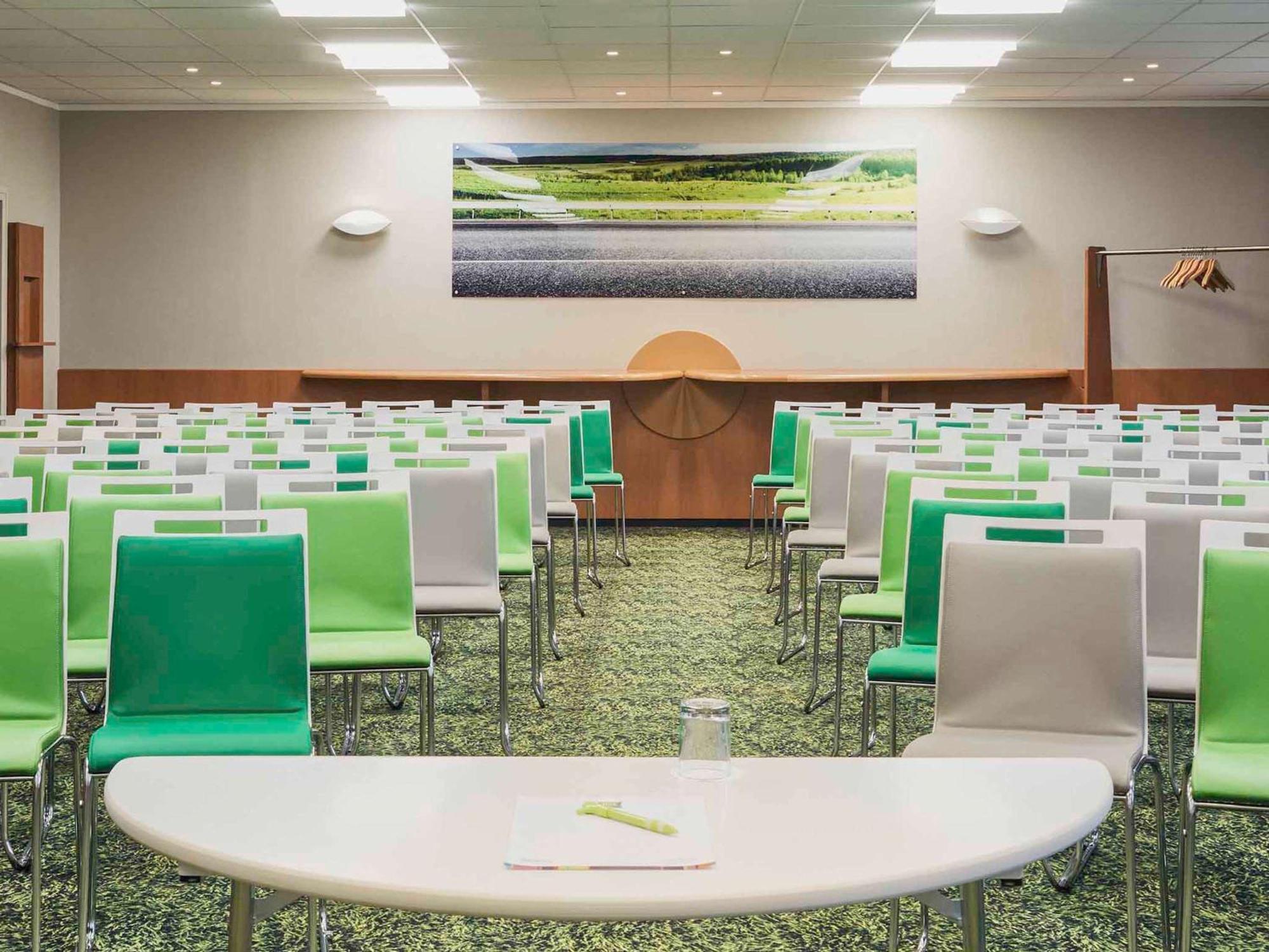 Ibis Styles Marseille Aeroport Hotel Vitrolles  Eksteriør billede